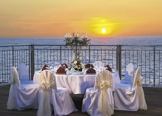 KURUMAR HOTEL DELUXE