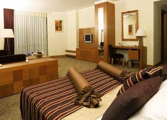 IMPERIAL SUNLAND RESORT IMPERIAL SUNLAND RESORT