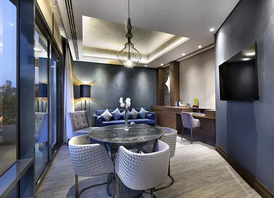 DOUBLE TREE BY HILTON